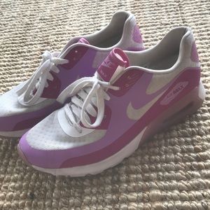 Nike women’s sneakers size 9.5